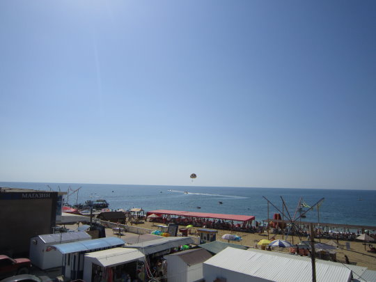Отдых на Черном море в Лермонтово